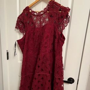 Beautiful lace dress perfect for party, wedding